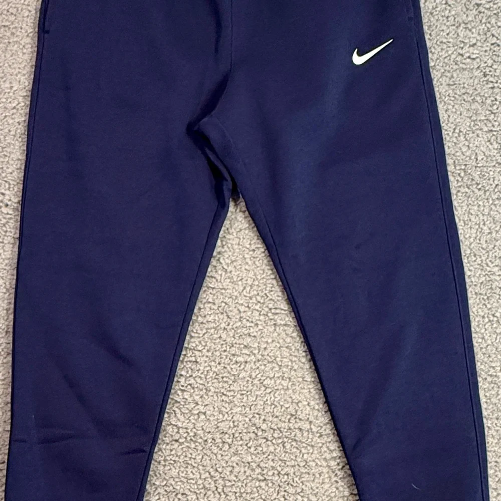 Nike Club Men’s Joggers Navy Blue Men’s Size S Blue